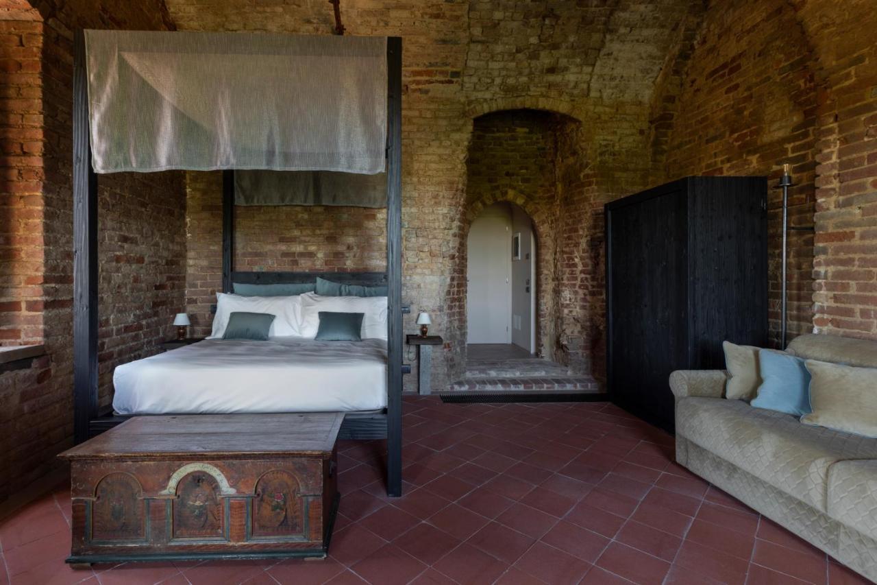 Rocca Di Arignano Hotell Exteriör bild