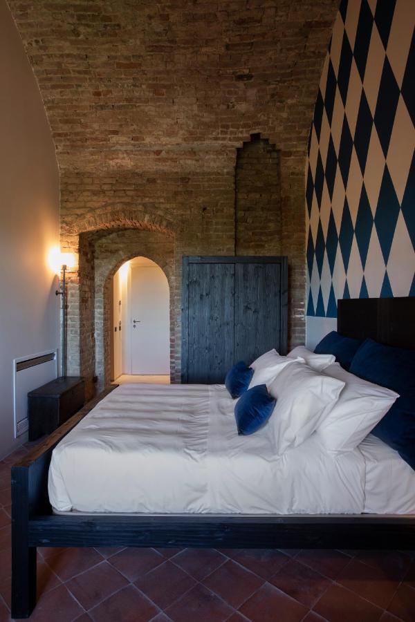 Rocca Di Arignano Hotell Exteriör bild