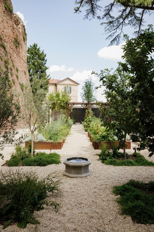 Rocca Di Arignano Hotell Exteriör bild